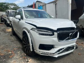 VOLVO XC90 PLUS B6 2023 #HEAA.8-7629
