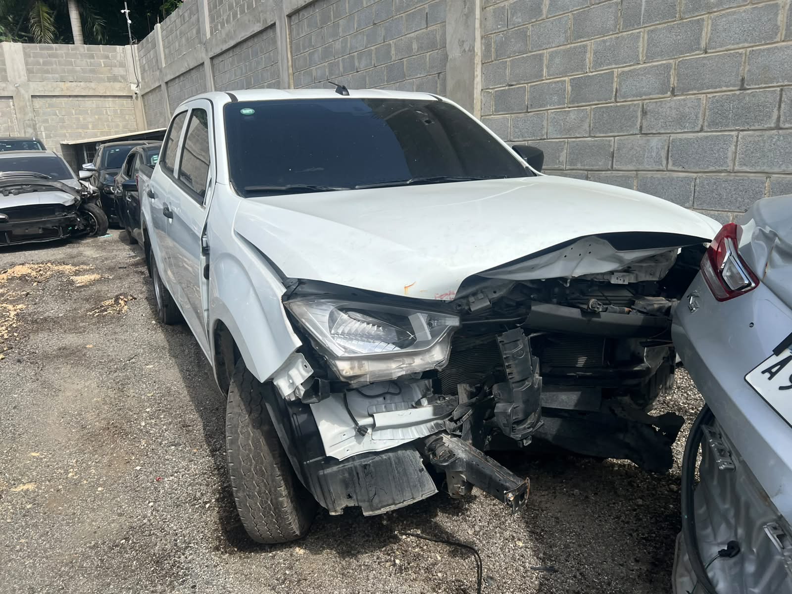 ISUZU DMAX 2024 #HATA.8-5961 - Imagen 6