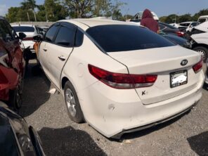 KIA K5 2018 #HNT.8-5879