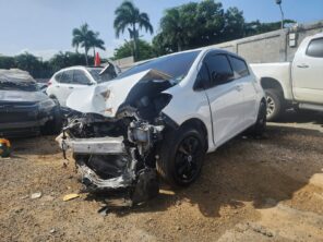TOYOTA VITZ 2017 #PSA.8-7441