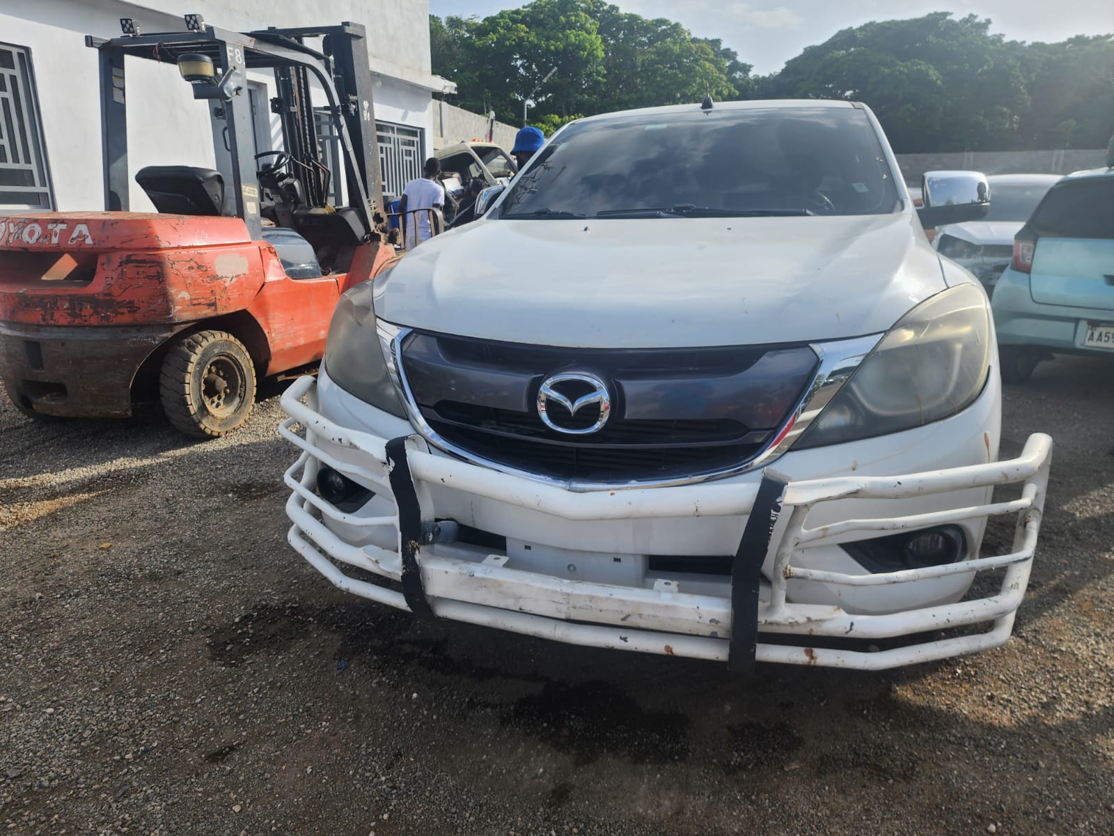 MAZDA BT50 4X4 2016 🔑#NAA.8-0908 - Imagen 8