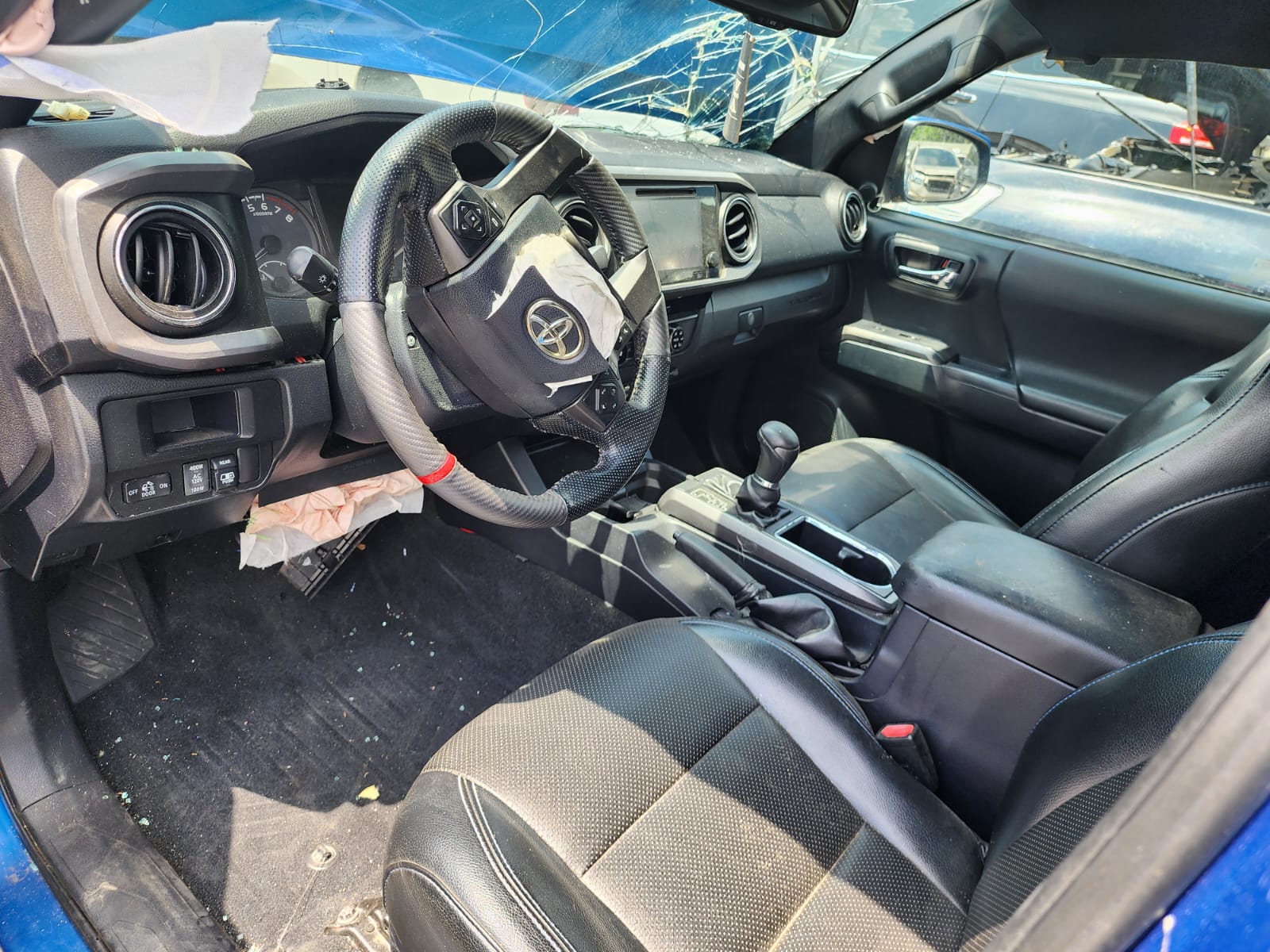 TOYOTA TACOMA TDR SPORT 4X4 2017 #SAA.8-9611 - Imagen 6