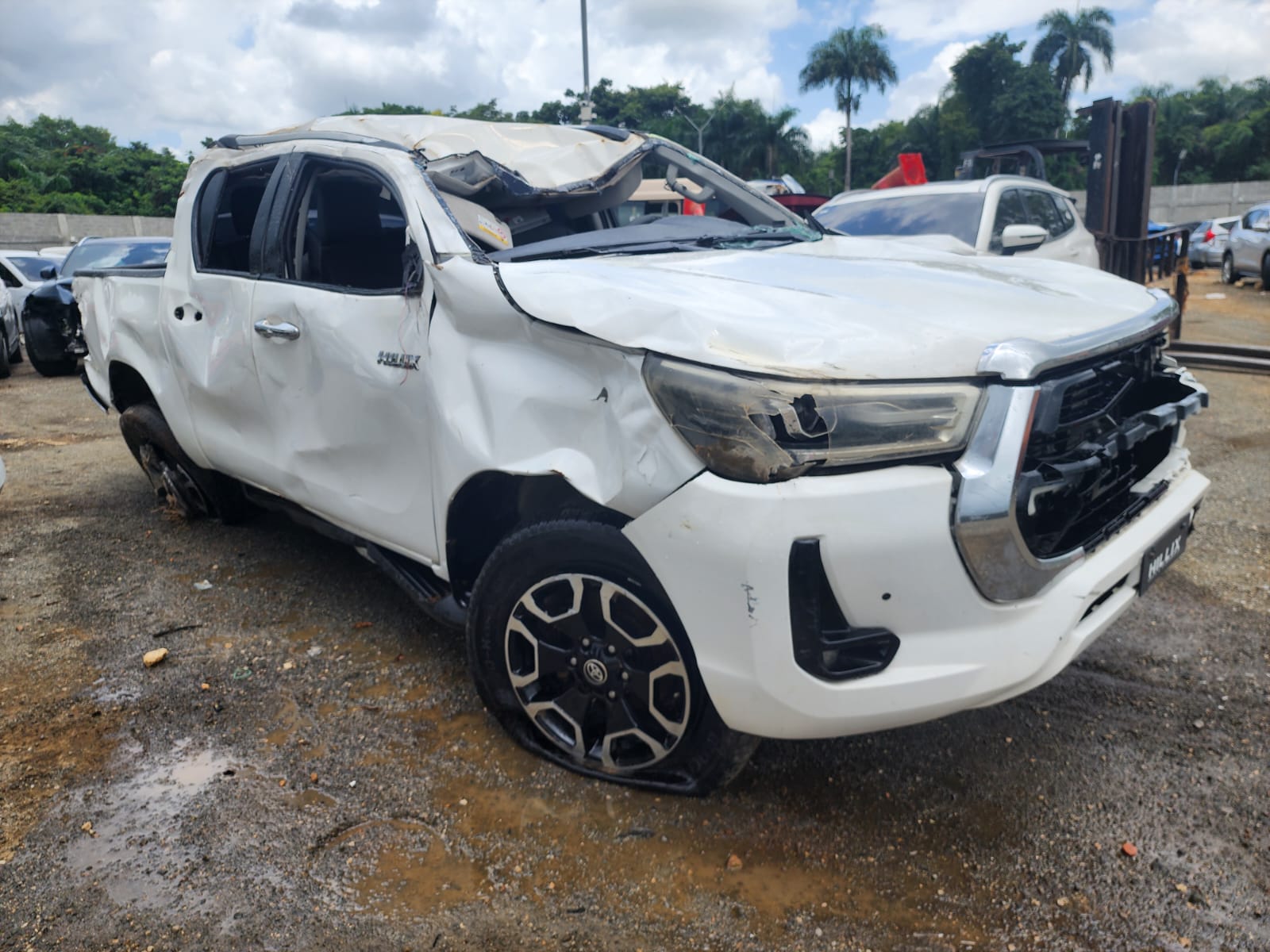 TOYOTA HILUX 4X4 2019 🔑#HTAA.8-3385 - Imagen 6