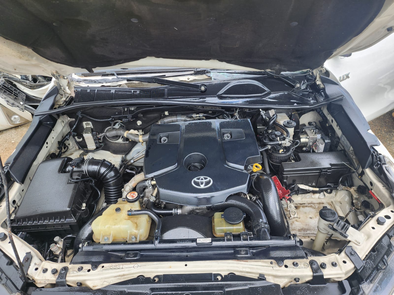 TOYOTA HILUX 4X4 2019 🔑#HTAA.8-3385 - Imagen 7