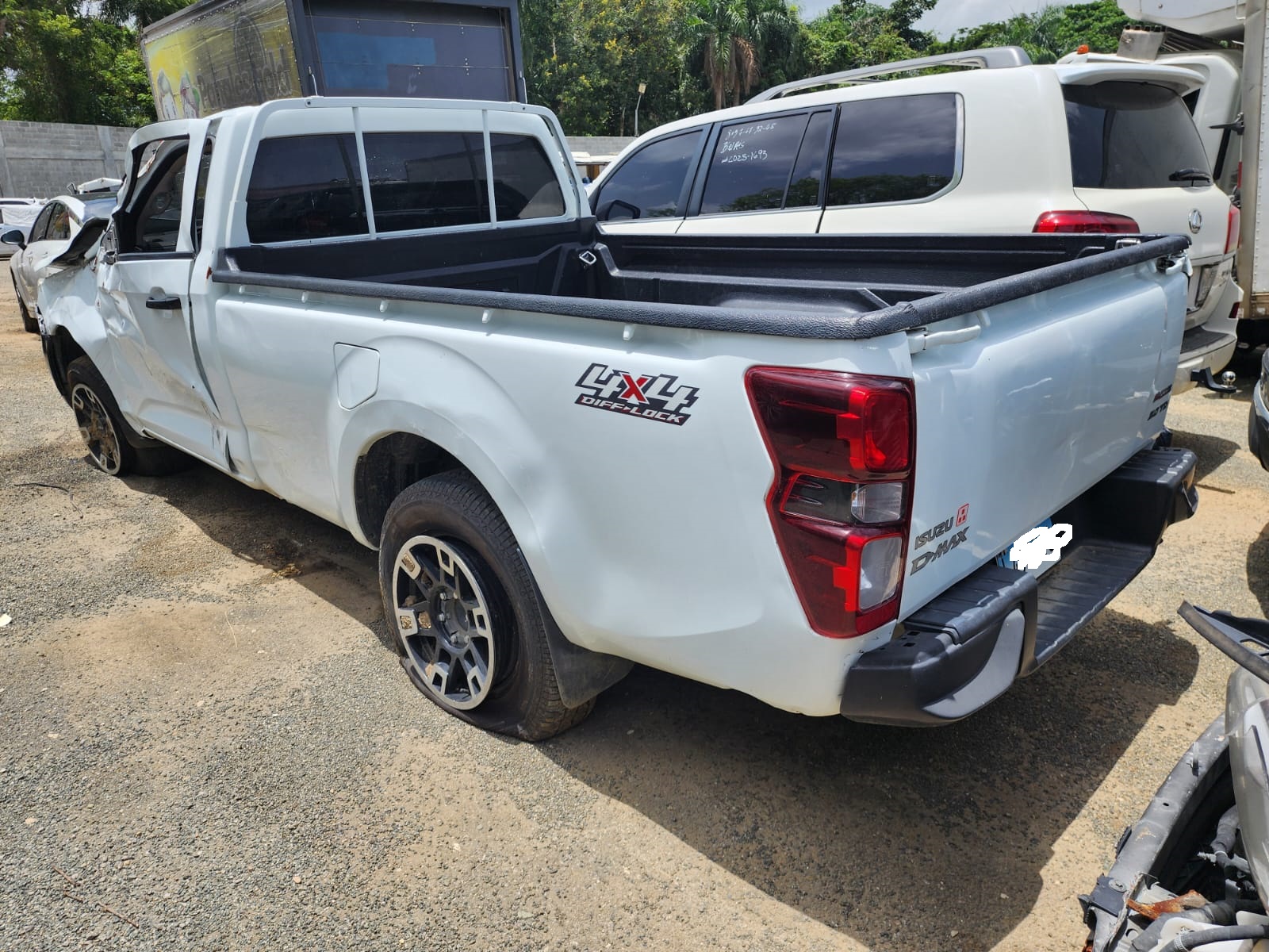 ISUZU DMAX 2024 🔑#NNT.8-4716 - Imagen 3