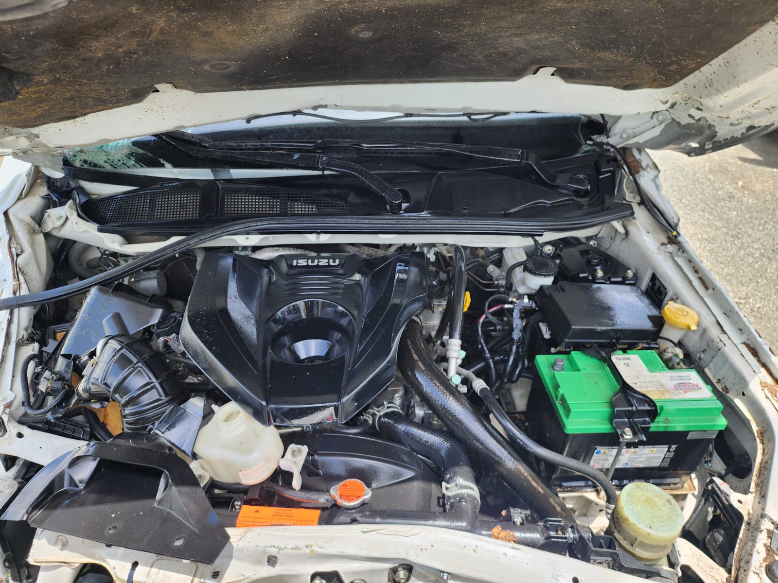 ISUZU DMAX 2024 🔑#NNT.8-4716 - Imagen 6