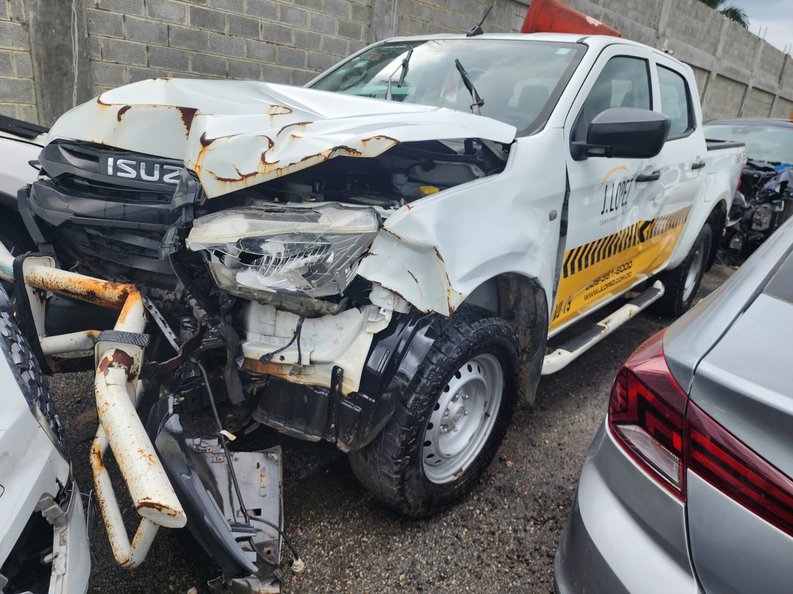 ISUZU DMAX 2024 #HITA.8-6994 - Imagen 4