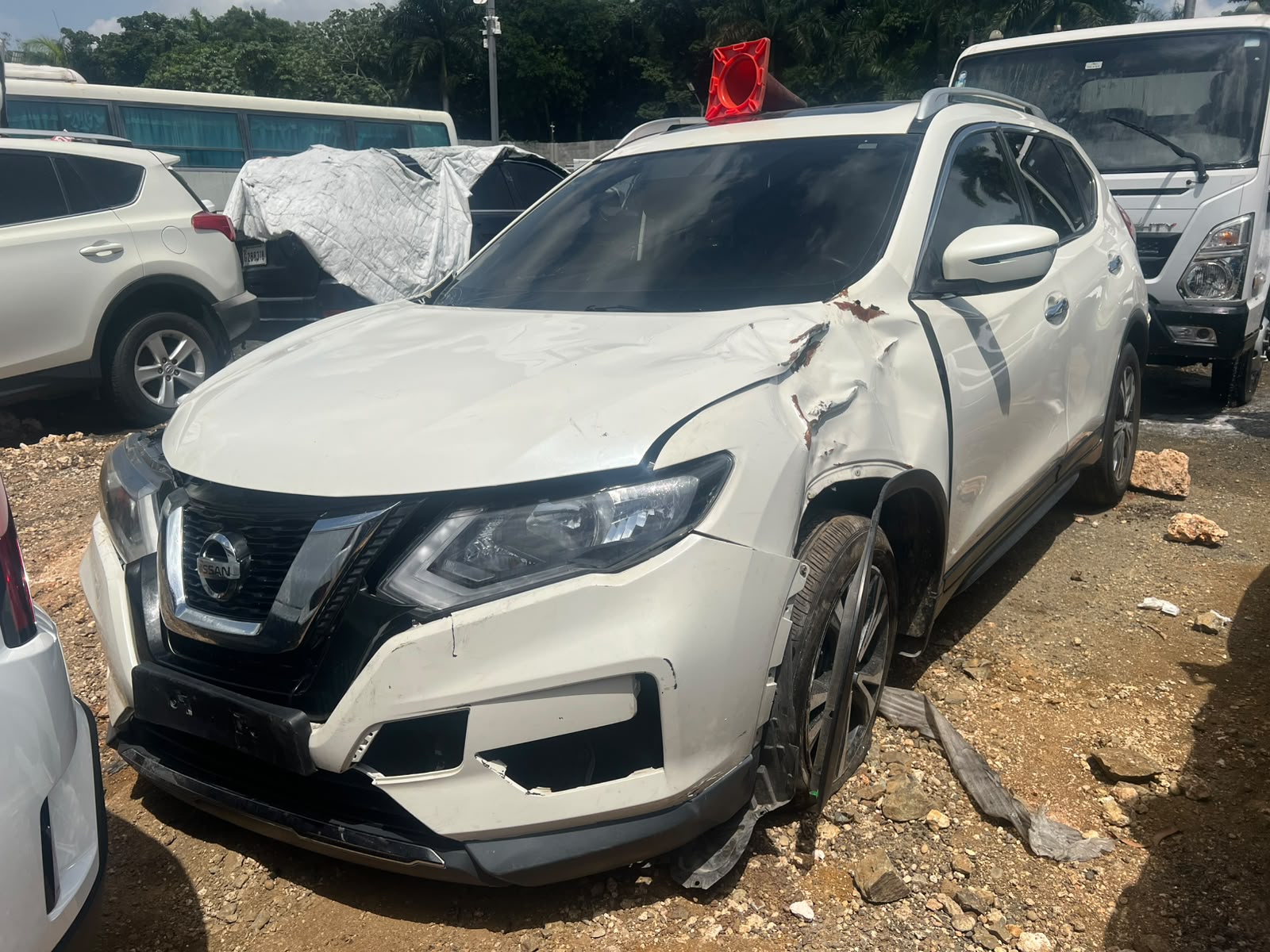 NISSAN XTRAIL 2019 #TAA.8-8820 - Imagen 4