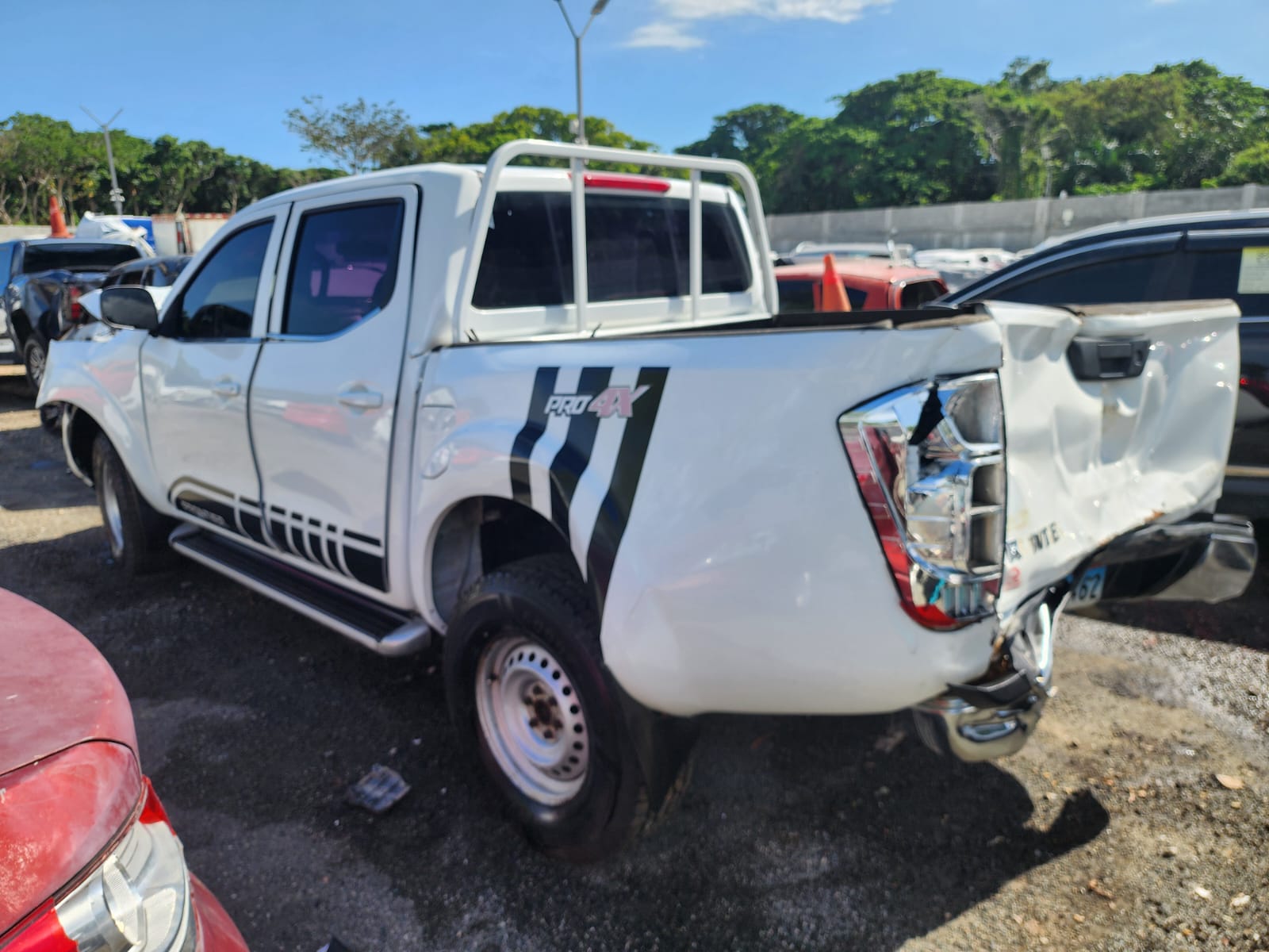 NISSAN FRONTIER 2020 #NAA.8-0462 - Imagen 3