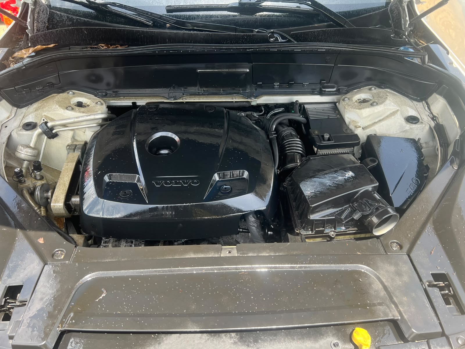 VOLVO XC90 T6 MOMEMTUM 2017 AHOGADA #ETA.8-9445 - Imagen 7