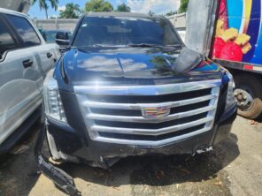 CADILLAC ESCALADE ESV LUXURY 2016 #NAA.8-3010