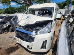 TOYOTA HIACE TECHO ALTO 2023 #HUAA.8-5882