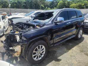 JEEP GRAND CHEROKEE LIMITED 2016 #HUA.8-1599 SIN PAPELES, COMPLETO PARA PIEZAS.