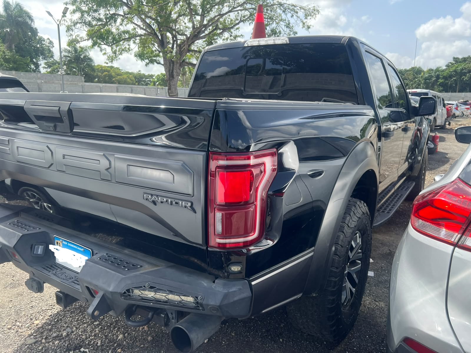 FORD F150 RAPTOR 2018 #HITA.8-2872 AHOGADO - Imagen 4