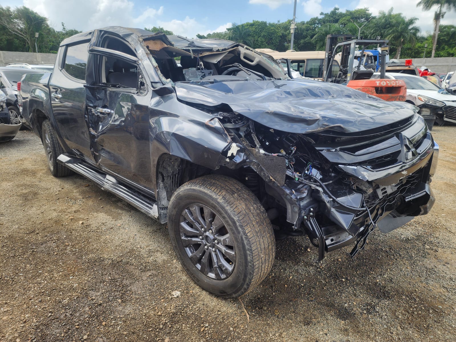 MITSUBISHI L200 2022 #SAA.8-8021 - Imagen 4