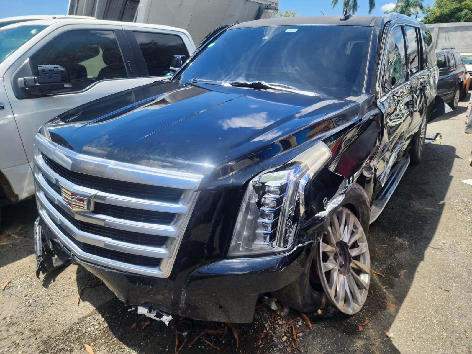 CADILLAC ESCALADE ESV LUXURY 2016 #NAA.8-3010 - Imagen 5