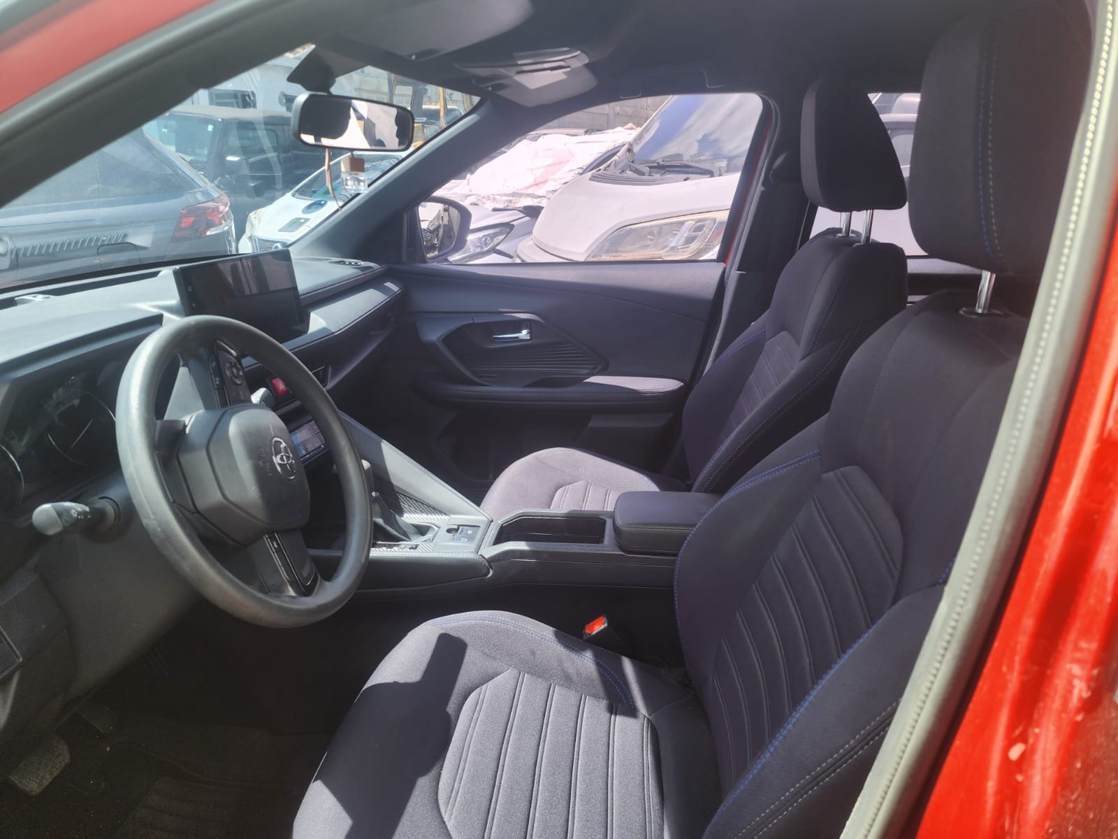 TOYOTA YARISS CROSS 2024 #HANT.8-1459 - Imagen 2