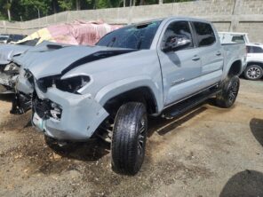 TOYOTA TACOMA 2021 #SIT.8-7057