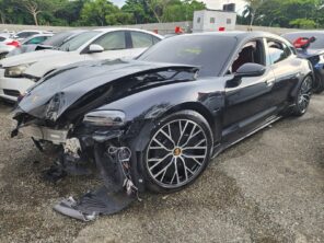 PORSCHE TAYCAN 4 CROSS TURISMO 2023 #HETA.8-6537