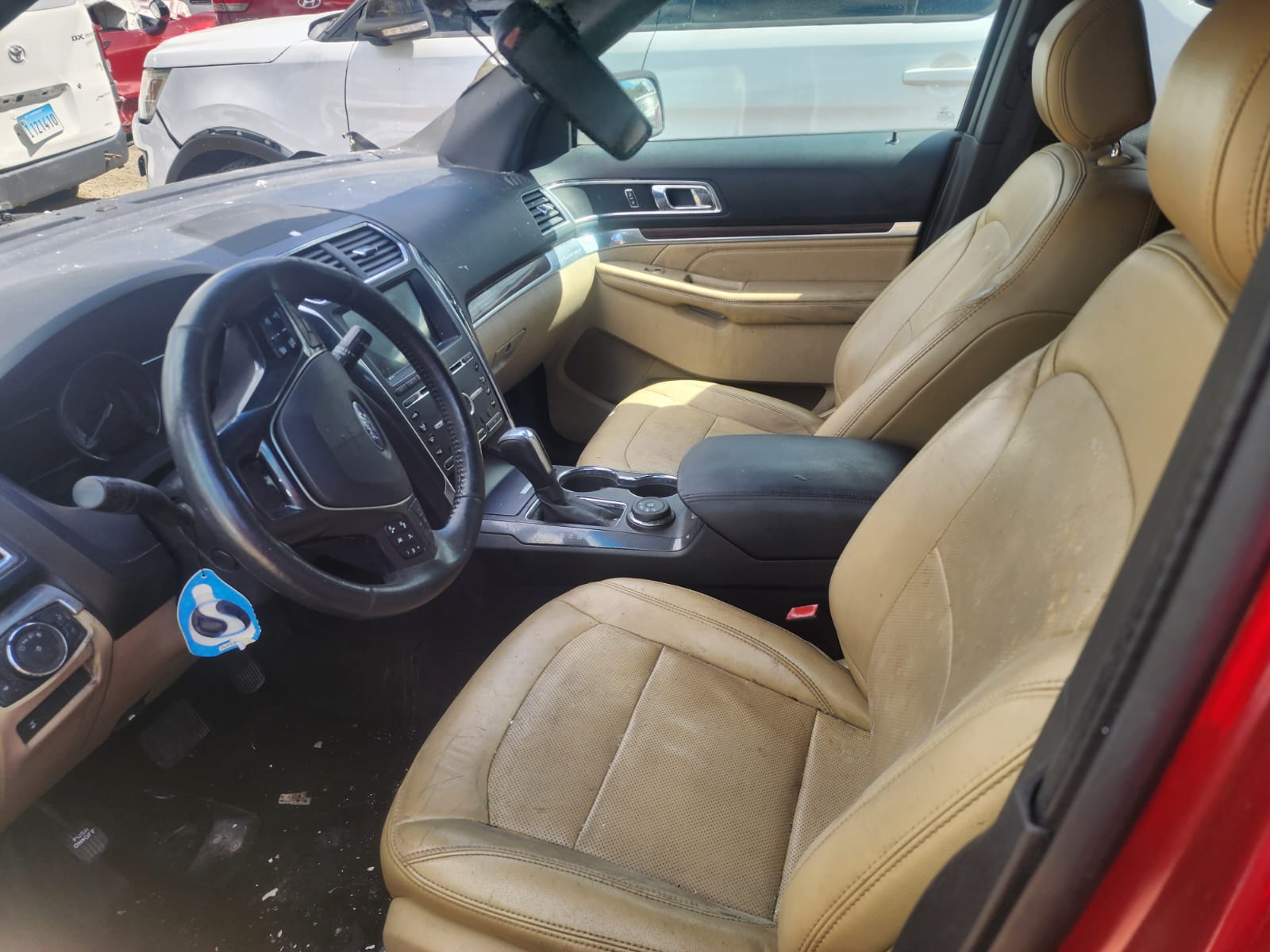 FORD EXPLORER 2017 #HPA.8-5145 SIN PAPELES, COMPLETO PARA PIEZAS. - Imagen 4