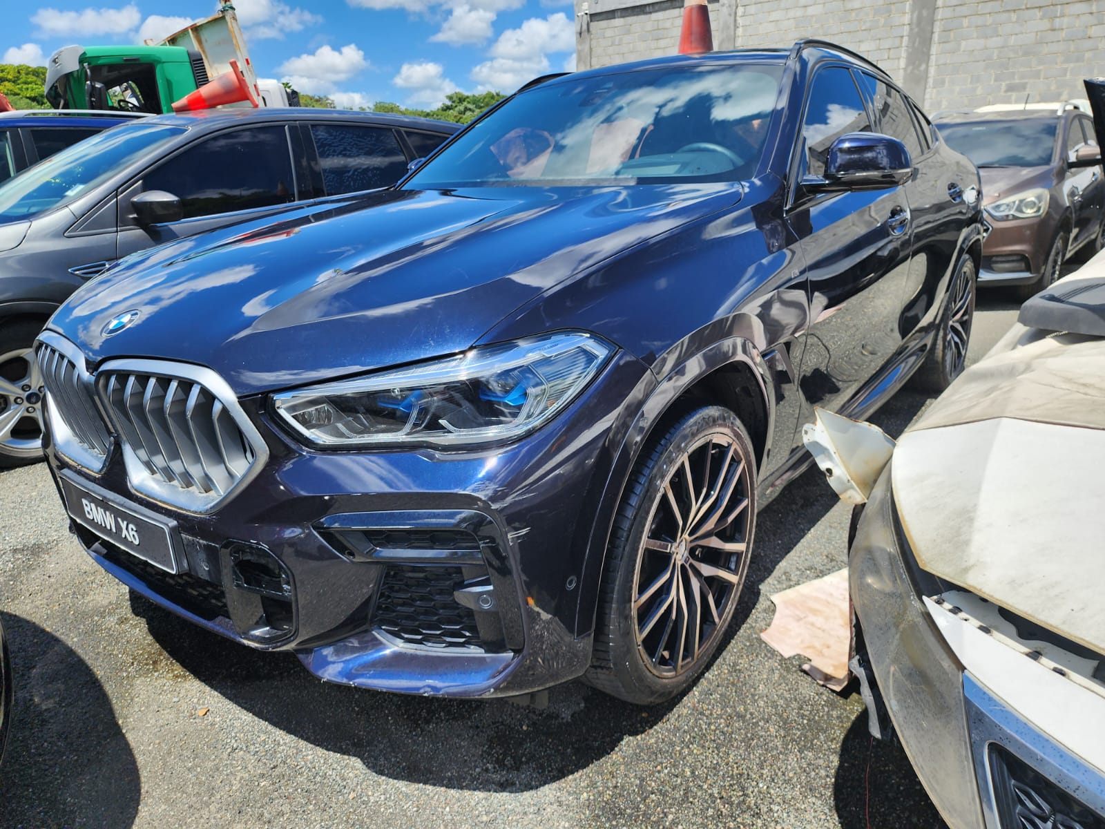 BMW X6 XDRiVE 40i 2022 #IPAA.8-6910 AHOGADO - Imagen 6