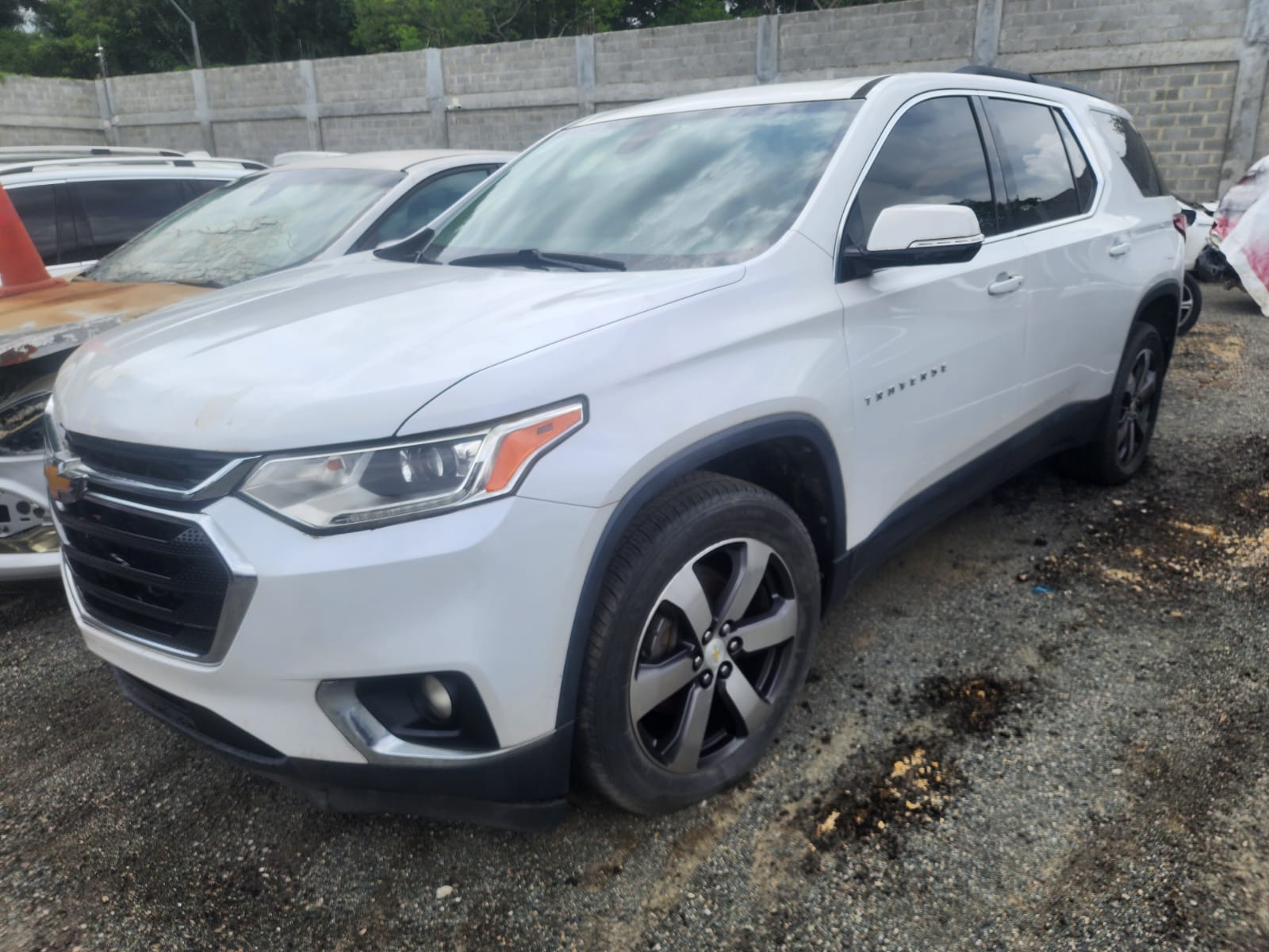 CHEVROLET TRAVERSE 2019 AHOGADO #ONT.8-8544 - Imagen 3