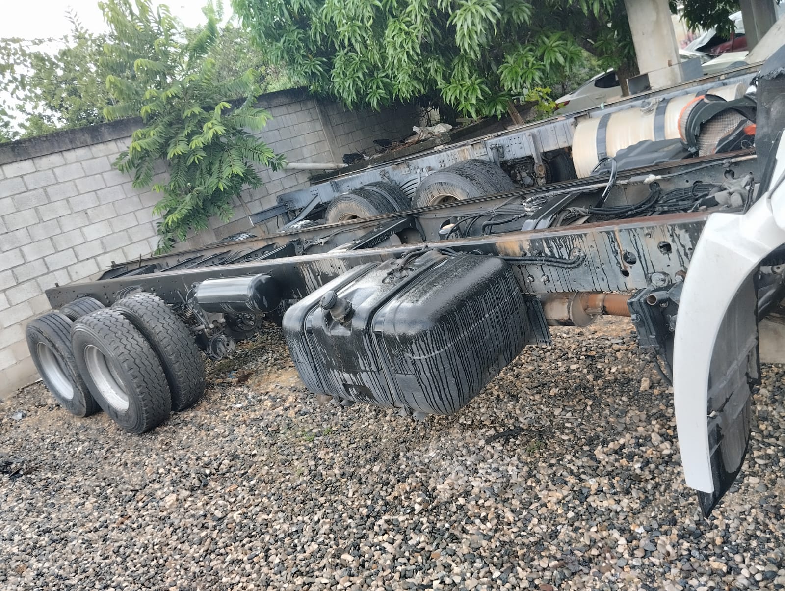 VOLKSWAGEN 24.25 2024 #HATA.4- - Imagen 3