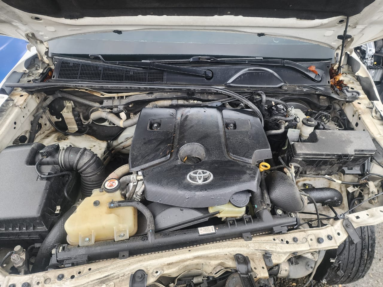 TOYOTA HILUX 2022 #HAAA.8-4242 - Imagen 3