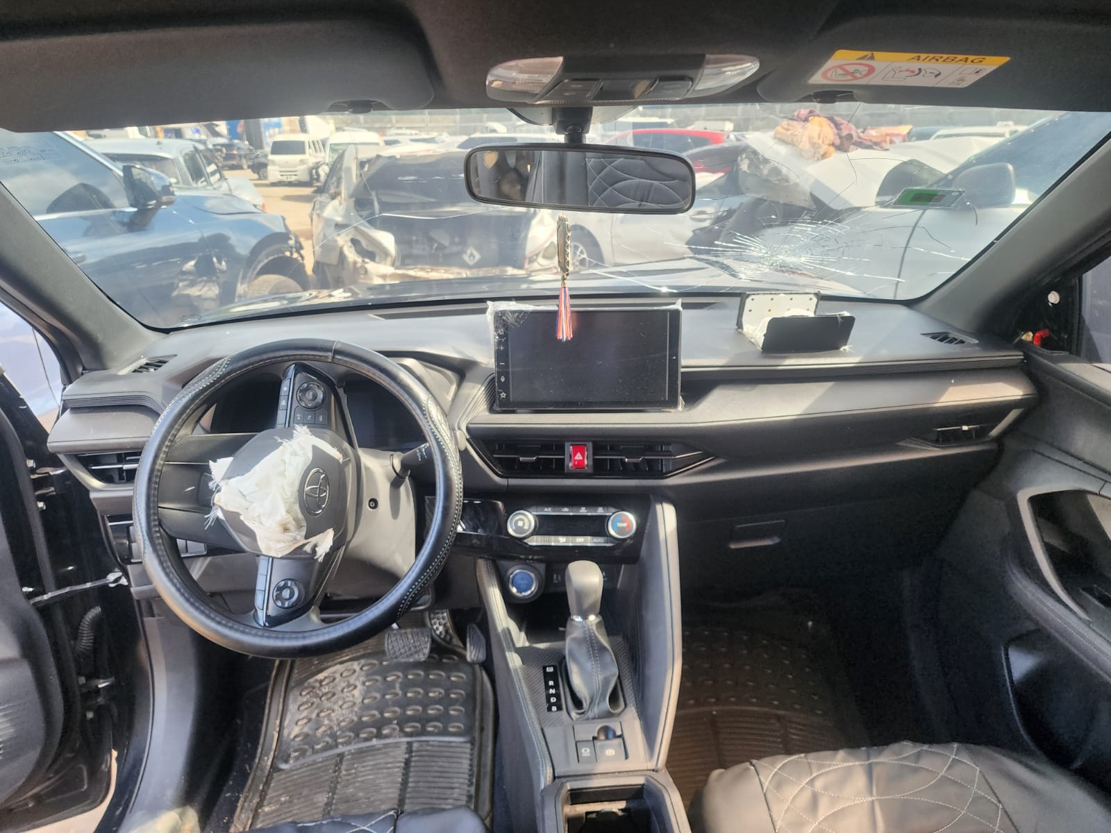 TOYOTA YARIS CROSS 2024 #STA.8-2374 - Imagen 3